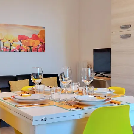 Lungomare Parcheggio Privato Gratuito Appartamento Porto SantʼElpidio