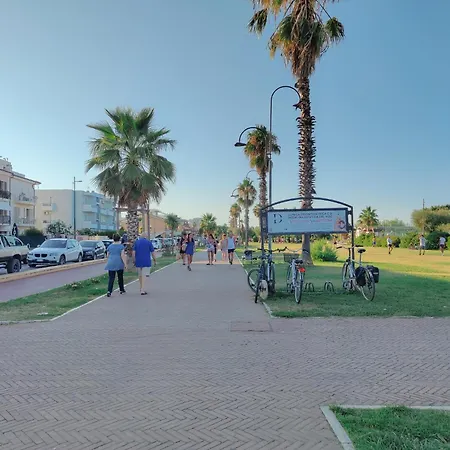 Lungomare Parcheggio Privato Gratuito Porto SantʼElpidio